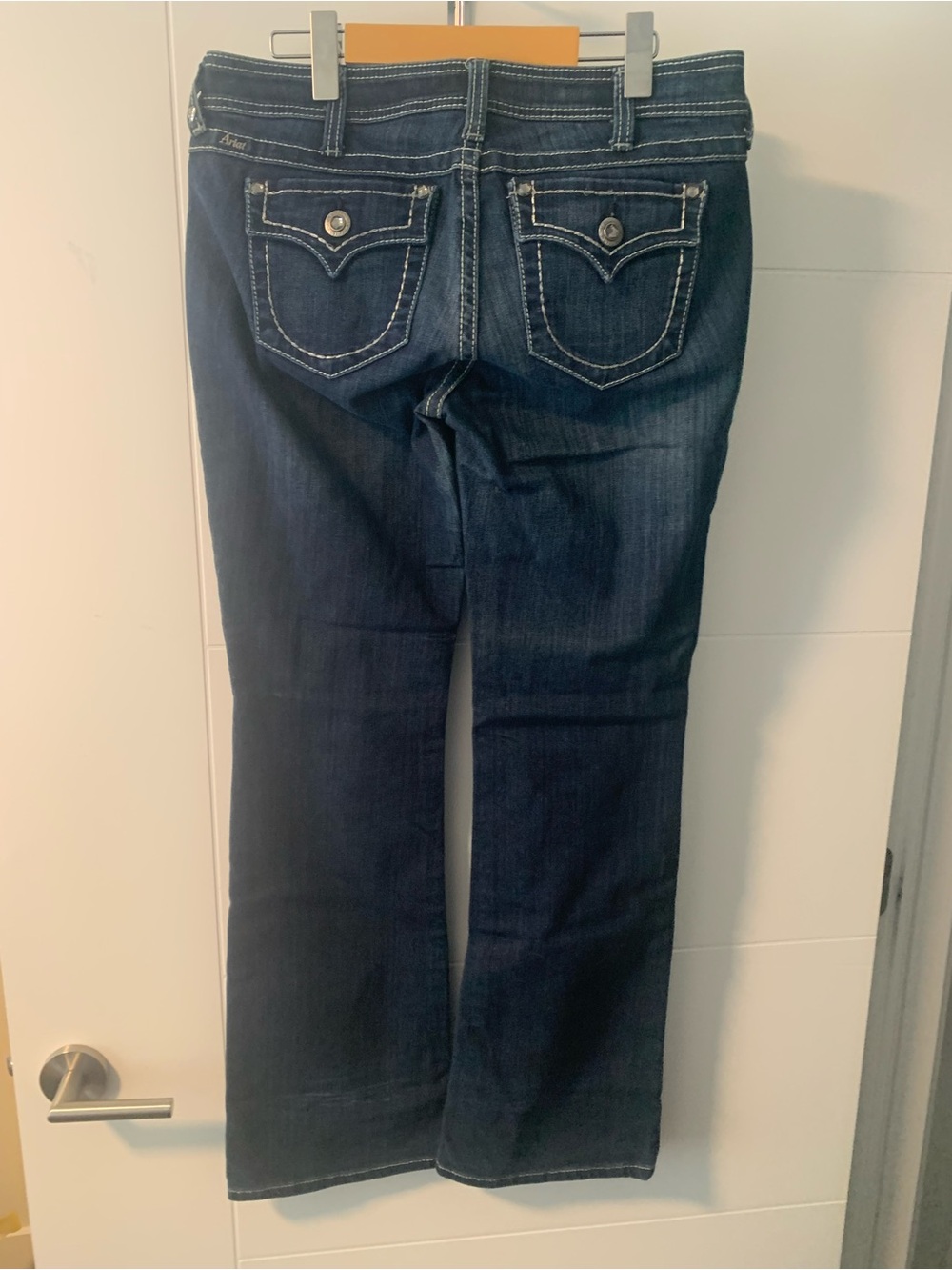 Ariat Dark Blue Bootcut Jeans with Contrast Stitching ladies A15